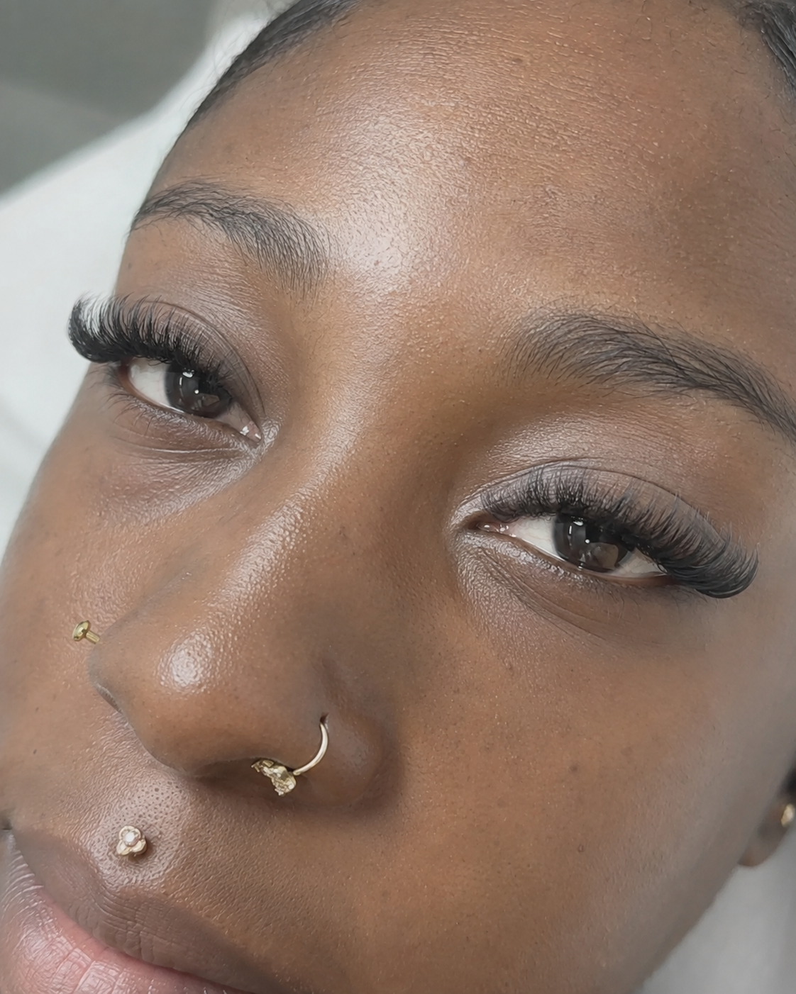 Volume glamour — réalisation Lashes par Le Pouvoir De Soi
